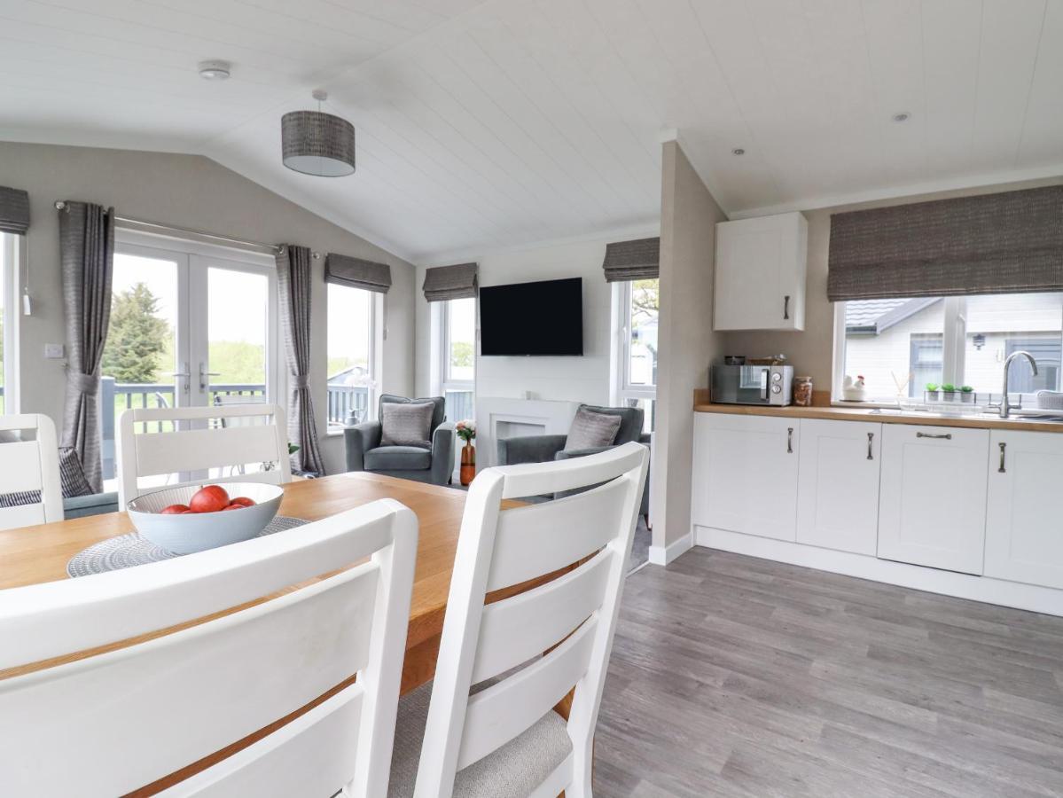 36 Bucklesham Park Villa Ипсуич Екстериор снимка