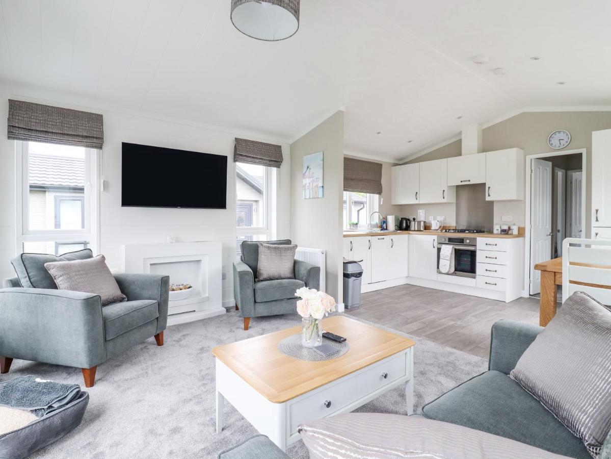 36 Bucklesham Park Villa Ипсуич Екстериор снимка